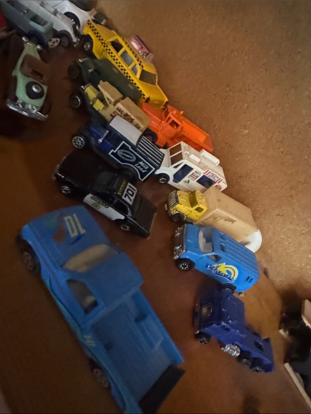 Assorted Kids Toy Cars - Multi-Color Pack - Picture 2 of 4